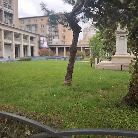 Enzso Ap 2 Cam,piata Natiunile Unite, Nr3-5,bloc B2, Sc2, Et 1, Ap34 Apartment *