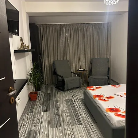 Enzso Ap 2 Cam,piata Natiunile Unite, Nr3-5,bloc B2, Sc2, Et 1, Ap34 Apartment