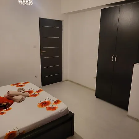 Enzso Ap 2 Cam,piata Natiunile Unite, Nr3-5,bloc B2, Sc2, Et 1, Ap34 Apartment Bucharest