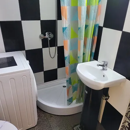 Enzso Ap 2 Cam,piata Natiunile Unite, Nr3-5,bloc B2, Sc2, Et 1, Ap34 *