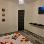 Lejlighed Enzso Ap 2 Cam,piata Natiunile Unite, Nr3-5,bloc B2, Sc2, Et 1, Ap34 Bukarest